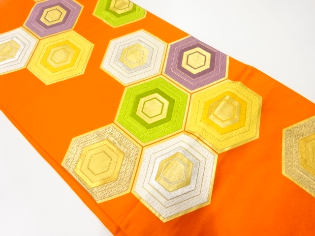 アンティーク　重ね亀甲模様織出し袋帯（着用可）